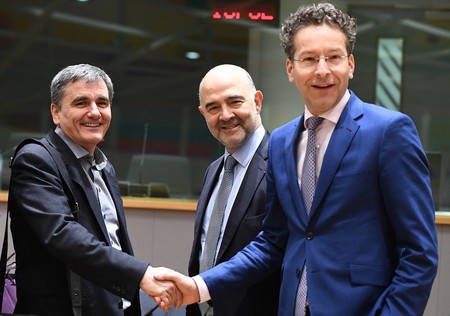 Querido Dijsselbloem: en el norte también se gastan el dinero en "mujeres y alcohol"
