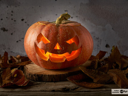 Cómo hacer en casa una calabaza de Halloween (y 19 recetas en las que aprovechar el relleno)