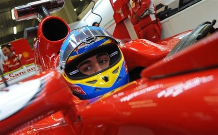 Fernando Alonso se muestra optimista de cara a 2012