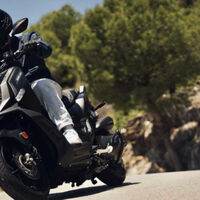 Una marca española ha copiado el Honda X-ADV y el resultado es un scooter cargado de extras por mucho menos dinero 