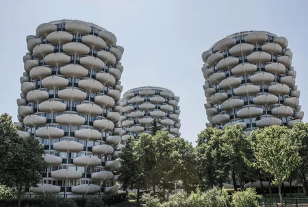 Les Choux o cuando un simple balcón convirtió a unos sencillos edificios en verdaderos íconos arquitectónicos