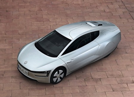 Volkswagen XL1: era diesel e híbrido y podía alcanzar un consumo cercano a los 110 km/l