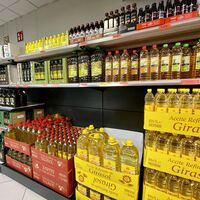 Ni Mercadona ni Carrefour. El aceite de oliva más barato está en el supermercado de El Corte Inglés: 5,89 euros