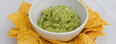 Nachos con guacamole, el aperitivo perfecto listo en menos de cinco minutos 