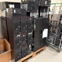 "Nota para mim mesmo: procurar hardware antigo no eBay": usuário mostra quantos PCs estão sendo descartados por causa do Windows 10