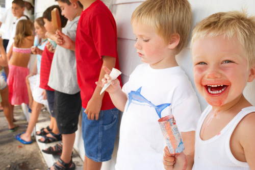 Según un estudio, el 12% de las calorías que consumen nuestros hijos viene de la comida rápida