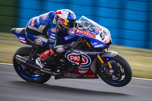 Toprak Razgatlioglu marca territorio con una victoria aplastante sobre Jonathan Rea en Magny-Cours