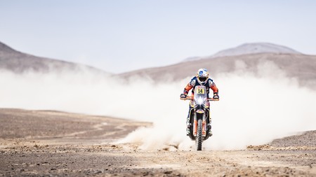 Dakar 2019: Sam Sunderland vuela y aprovecha el error de los favoritos. Brabec recupera el liderato