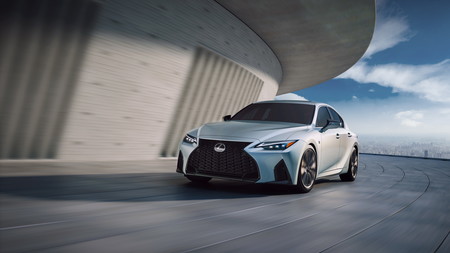 Lexus Is 2021 Mexico 5