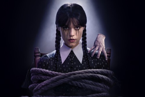La temporada 2 de 'Miércoles' es mejor y más entretenida. La serie de Netflix con Jenna Ortega recupera la chispa y potencia sus virtudes 