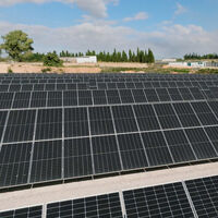 Cada vez generamos más electricidad con energías renovables, pero el gas sigue haciendo que paguemos la luz muy cara