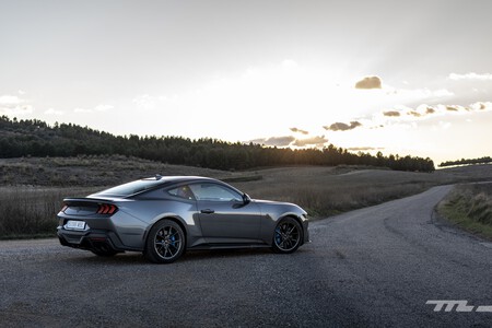 Ford Mustang Dark Horse 2025 Prueba 016