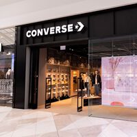 El Corte Inglés arrasa en su liquidación de zapatillas Converse a mitad de precio que le darán un toque vintage a tu armario