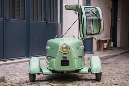 Se llama Inter 175A Berline y posiblemente sea el cacharro más curioso de la subasta de RM Sotheby's