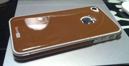 Uguard Me, curioso protector adhesivo para el iPhone 4/4S