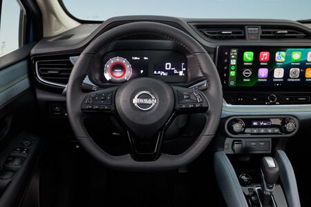 nissan versa vs mazda 3