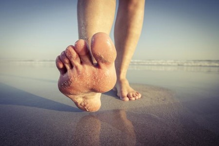 Todo lo que debes tener en cuenta antes de salir a correr por la playa