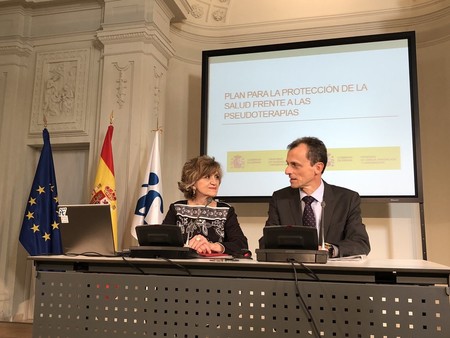 Adiós a las pseudoterapias en los centros sanitarios: el Gobierno las expulsará de los hospitales públicos y privados