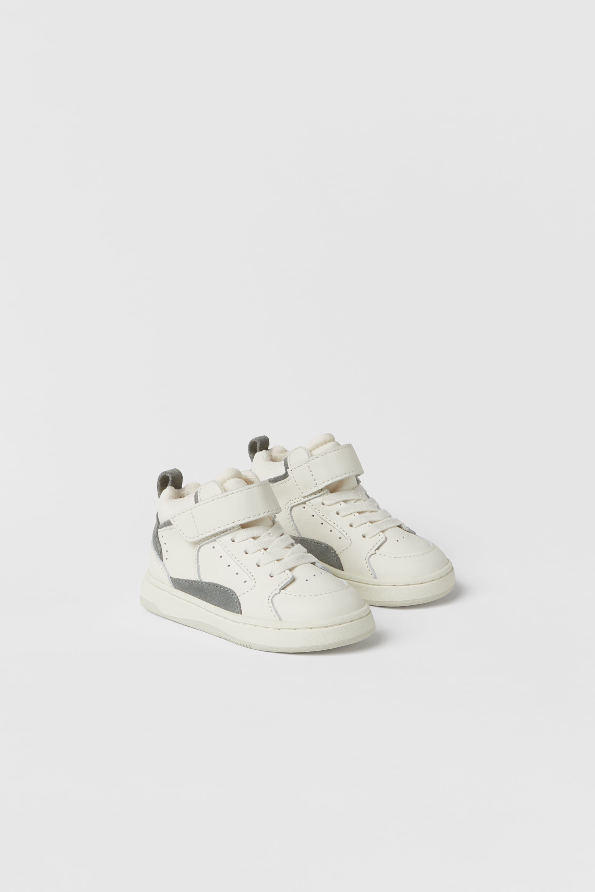 Botín deportivo de piel