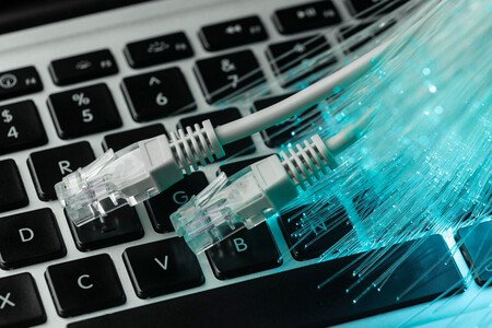 Telmex Negocio America Movil Mexico Telefono Banda Ancha Internet Xataka Mexico 3