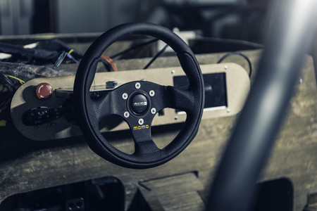 El primer coche biodegradable se llama Lina y es obra de estudiantes de la universidad de Eindhoven