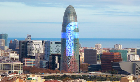 Facebook ha elegido Barcelona para abrir una gran oficina y combatir las noticias falsas
