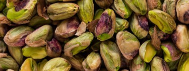 El error que probablemente estás cometiendo al comer pistachos 