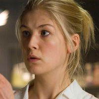 Rosamund Pike odia una de las primeras películas de su carrera. Cree que es "una de las peores jamás hechas" y que pudo haberle destrozado la carrera 