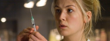 "Una de las peores películas jamás hechas". Rosamund Pike odia una de sus primeros trabajos, una adaptación de videojuego que pudo haberle destrozado la carrera