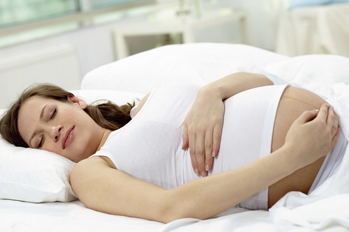 Durante el embarazo, a dormir más: la falta de descanso podría aumentar el riesgo de diabetes gestacional