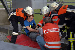 WISECOM: red GSM de emergencia en 10 kilogramos
