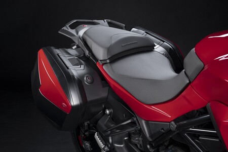 Ducati Multistrada V2 2022 011