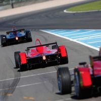 La segunda temporada de la Fórmula E calienta motores... eléctricos 