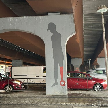 El scalextric de Vallecas es como nuestro muro de Berlín: una mole que separa dos clases sociales y que nadie se atreve a derribar 