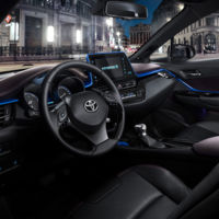 ¿Por qué el negro es el color más elegido para el interior de tu coche?  