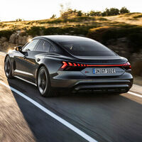 Audi apuesta por futuros coches eléctricos con menos autonomía y más pequeños para evitar que sean "innecesariamente caros"