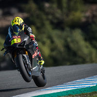 Álvaro Bautista analiza la Ducati Panigale V4 R: "Tenemos ritmo pero hay margen de mejora"