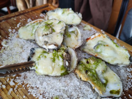 Gauchinho: el buffet brasileño donde puedes comer jabalí, cortes premium, mariscos, sushi y más de 30 espadas ilimitadas en CDMX