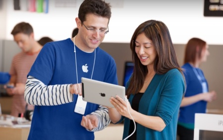 La cantidad de empleados en las Apple Store se ha triplicado en cinco años