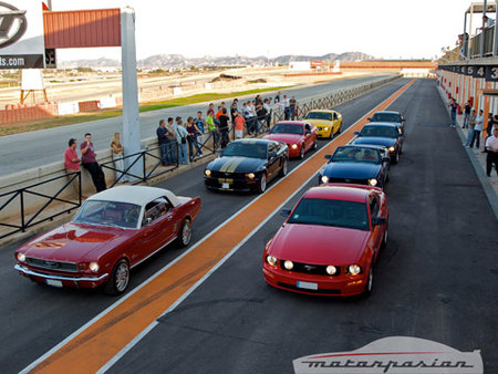 Ford Mustang en el Circuito de Cartagena