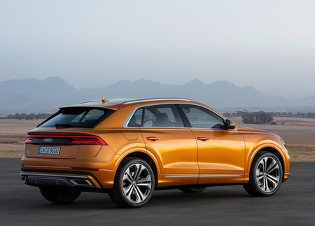 Audi Q8 2019 1280 0f