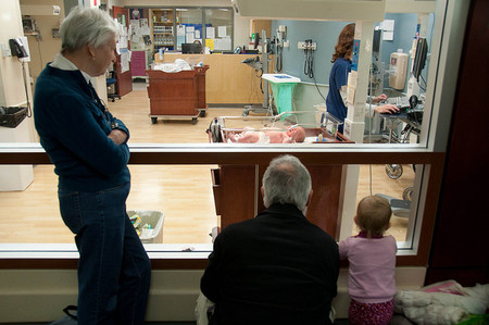 abuelos_en_plena_ronda_de_reconocimiento