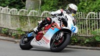 La vuelta ganadora de John McGuinness en el TT Zero 2014