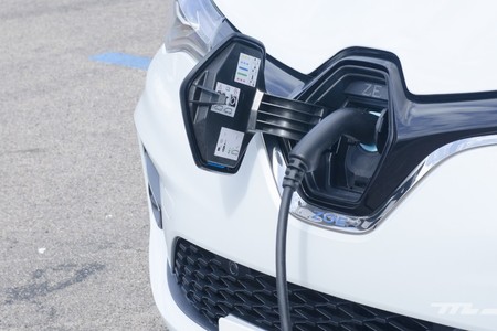 Renault Zoe Cargando