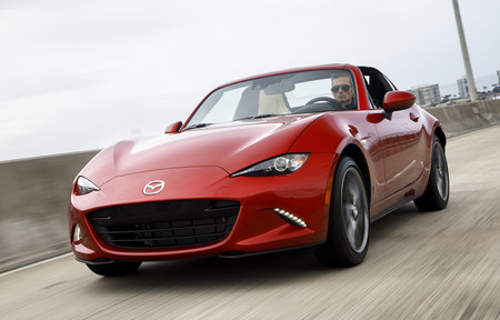 El Mazda MX-5 2019 llegará a México en julio con 181 hp y ganas de girar a 7,500 rpm