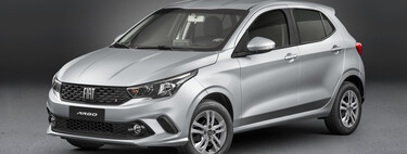 El Fiat Argo 2022 actualiza sus versiones para México con una opción más accesible con caja automática