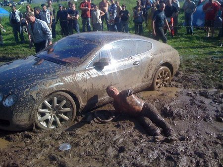 Dolorpasión™: hacer esto a un Bentley es inmoral