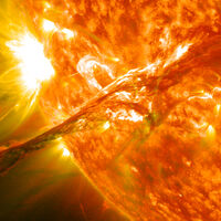 Un científico quiere construir un escudo espacial contra las tormentas solares. Su arma secreta: litio y bario 