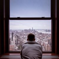 Las personas con menos estudios tienen hoy menos amigos que en los 90. Y es porque viven en "desiertos cívicos" sin espacios públicos