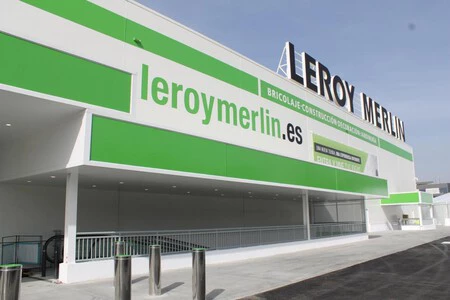 Este pedazo de barbacoa para ocho personas está rebajada en Leroy Merlin a un precio irresistible